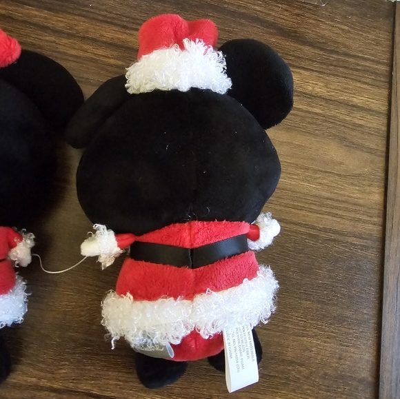 Mickey & Minnie Mouse Hallmark Magnetic Plush Santa Disney 5 In Toy Collectible - Picture 4 of 11